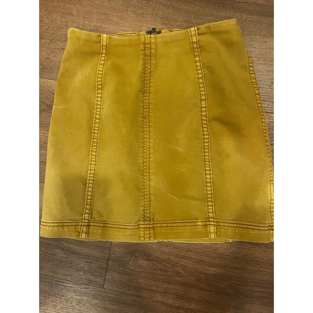 Free People Modern Femme Mini Skirt Size 2 Mustard Gold Stretch Zip - Picture 3 of 8